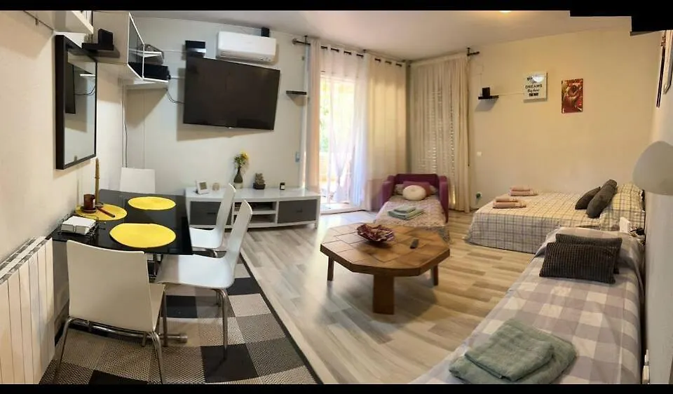 Apartment El Jardin De Las Maravillas Salou Spain